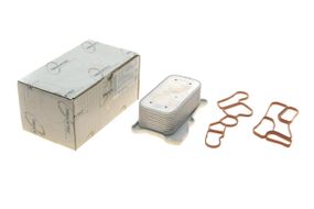 Радіатор масляний Mercedes Benz Sprinter OM642 теплообмінник  02.18.130