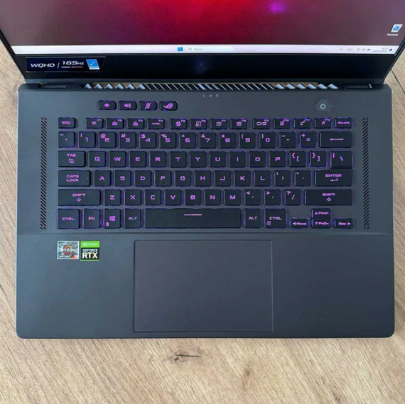 Ноутбук Asus ROG  15,6" 2K 165Hz Ryzen 9 5900HS 16Gb SSD 1Tb RTX 3070  Б/В | Зображення 3