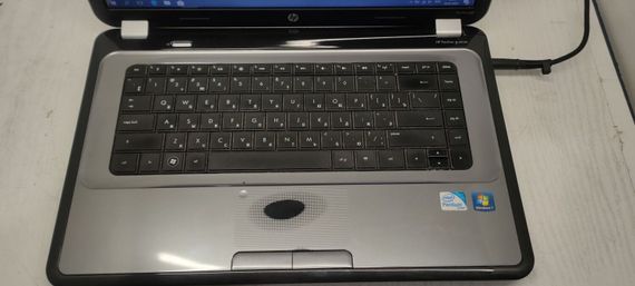 Ноутбук Б-класс HP Pavilion G6 / 15.6" TN / Intel Pentium B950 (2 ядра по 2.1GHz) / 4GB DDR3 / 120GB SSD / HD Graphics / DVD-ROM / АКБ не держит б/у | Зображення 4
