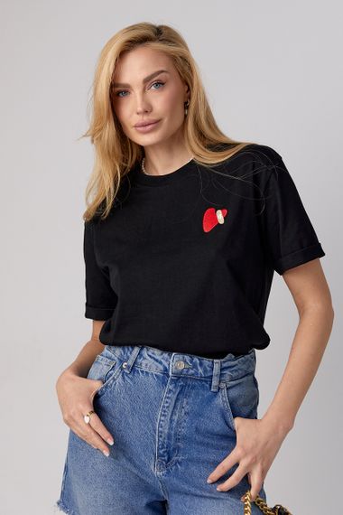 Трикотажна футболка з вишитим серцем - чорний цвет, L (є розміри)