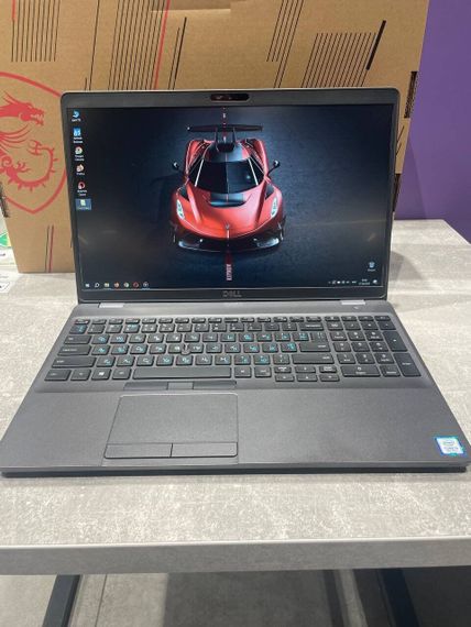 Ультрабук Dell Latitude 5500 / 15.6" (1920x1080) IPS / Intel Core i5-8250U (4 (8) ядра по 1.6 - 3.4 GHz) / 8 GB DDR4 / 240 GB SSD / Intel UHD Graphics 620 / WebCam б/в | Зображення 2