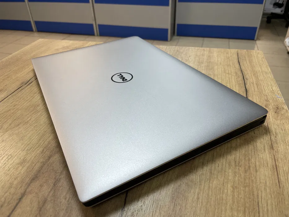 Ноутбук Dell XPS 9560 15.6 Touch 4K core i7 7700HQ/8gb/256SSD/GTX 1050-4gb | Зображення 4