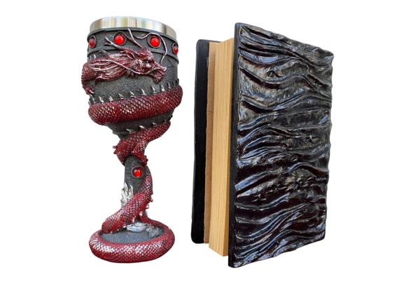 Подарунковий набір Келих 3D Танард Red і Блокнот 3D «Книга, що дивиться у відповідь» | Зображення 1