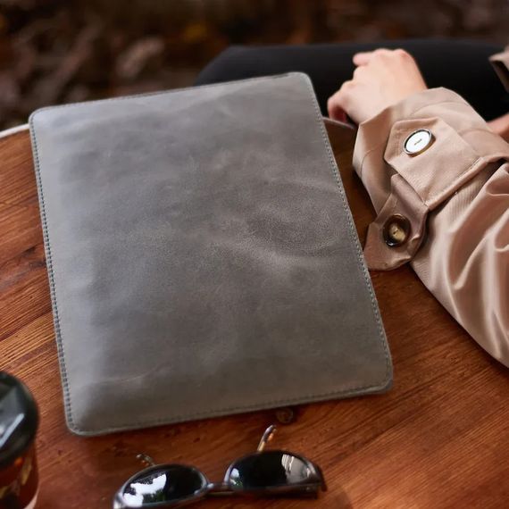 Чохол для ноутбука вінтажний Incarne Gamma Plus MacBook Air 13" 2018-2025 gamma-plus-gray-vintage-air-13 | Зображення 2