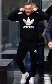 Чоловічий спортивний костюм adidas