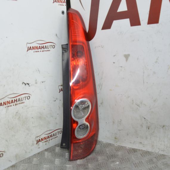 Ліхтар задній правий Ford Fiesta 2005-2008 5-дверна фара задня Форд Фієста стоп 6S6113404A