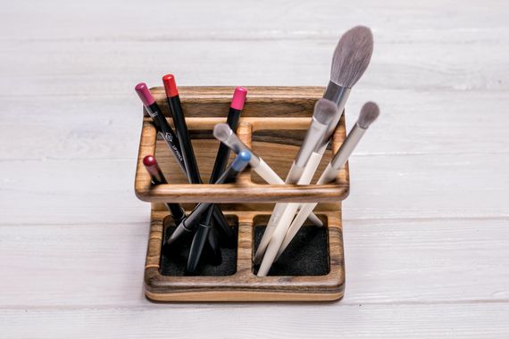 Аксесуар-підставка під пензлі «Make-up»на 2 відділення | Зображення 5
