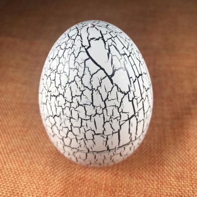 Интерактивная игрушка UFT электронный питомец Тамагочи в Яйце Динозавра Eggshell Game White (EggWhite) | Зображення 1