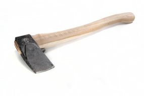 Колун-топор 1300гр с деревянной рукояткой СИЛА