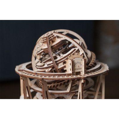 Конструктор Ugears Астроном. Настольные часы с турбийоном (70162) | Зображення 5
