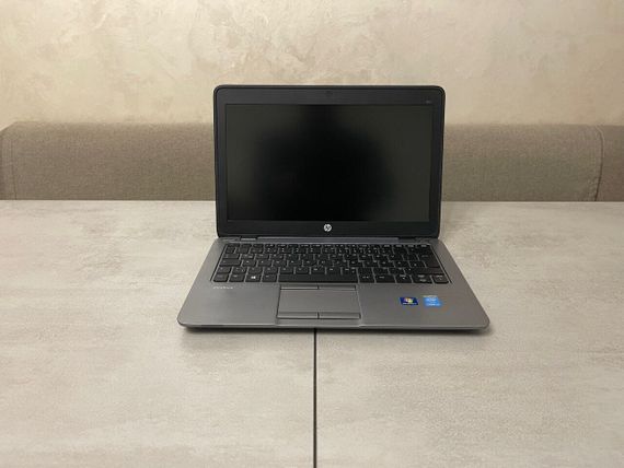 Нетбук HP ProBook 820 G2 / 12.5" (1366x768) TN / Intel Core i5-5200U (2 (4) ядра по 2.2 - 2.7 GHz) / 8 GB DDR3 / 240 GB SSD / Intel HD Graphics 5500 / Fingerprint б/у + Подарок Проводная мышь / USB | Зображення 2