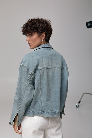 Джинсова жіноча куртка з накладними кишенями - блакитний цвет, ONE SIZE (є розміри) | Зображення 1