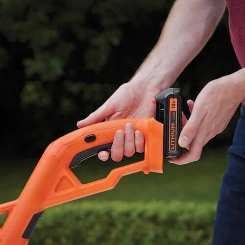 Триммер аккумуляторный BLACK+DECKER ST182320 | Зображення 5