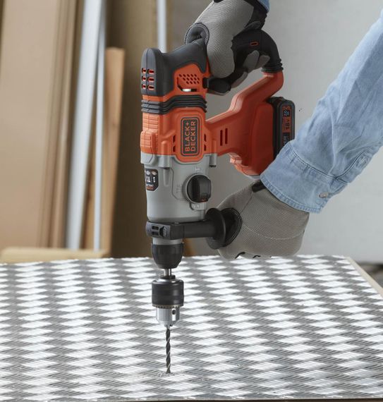 Перфоратор акумуляторний BLACK+DECKER BCD900D1S | Зображення 7