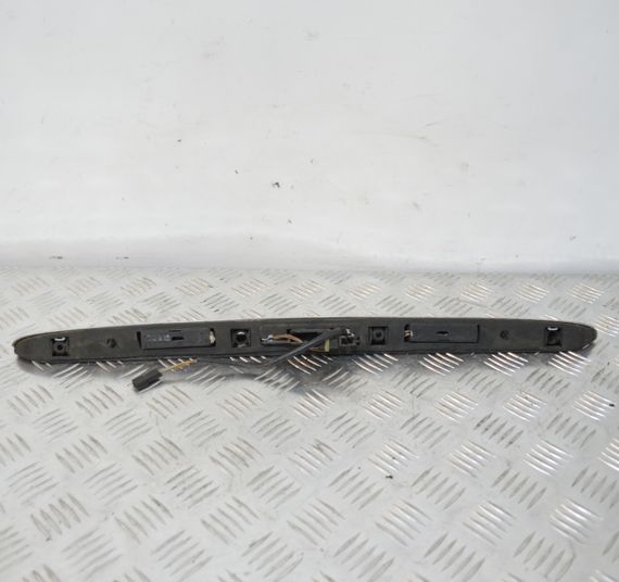 Накладка кришки багажника BMW E46 1997-2006 купе Планка підсвічування заднього номера БМВ е46 8220763 | Зображення 5