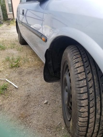 Бризковики передні (1995-1999, 2 шт) для Opel Vectra B рр | Зображення 3
