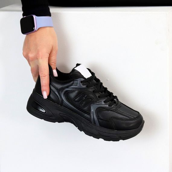 Повсякденні модельні чорні зимові кросівки доступна ціна | Зображення 1