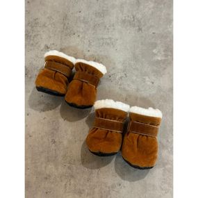 Обувь зимняя для собак Multibrand УГГИ замшевые, на неопреновой подошве, с липучкой, коричневые