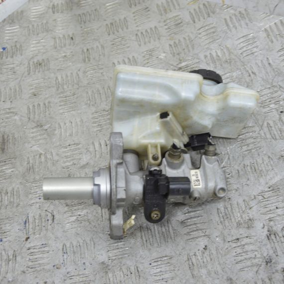 Бачок головного гальмівного циліндра Volkswagen Golf VII 2012-2020 Бак гальмівної рідини Фольксваген 5Q1611301 | Зображення 2