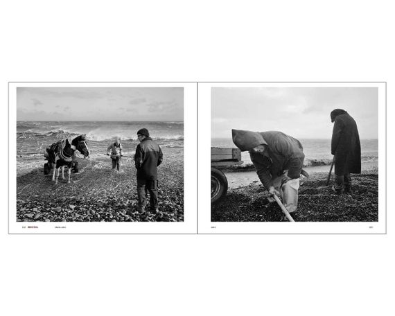 Книга найкращі фотографи світу Кріс Кілліп Chris Killip:1946-2020 подарункові книги для фотографів з ілюстраціями | Зображення 7