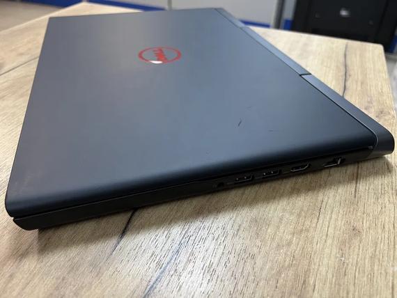 Ноутбук Dell Inspiron 15 7567 Gaming 15.6 FHD i5 7300HQ/8Gb/HHD1Tb/GTX1050-4Gb | Зображення 3