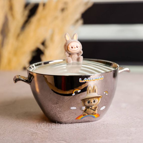 Бульйонниця порцелянова Labubu з кришкою та ручками 800 (мл) Ø15 (см) дитяча тарілка для супу та локшини Сріблястий з коричневим | Зображення 1