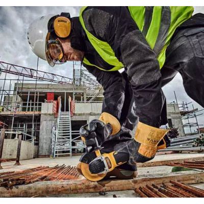 Шлифовальная машина DeWALT 18В XR Li-lon, 125 мм, 9000 об/мин, вес 1.74 кг, TSTAK (без АКБ и ЗУ) (DCG406NT) | Зображення 1