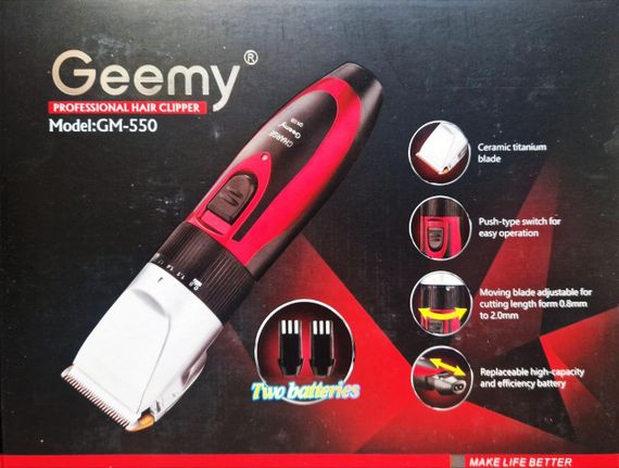 Триммер с двумя аккумуляторами Geemy GM-550 машинка для стрижки волос керамико-титаниевые ножи | Зображення 5