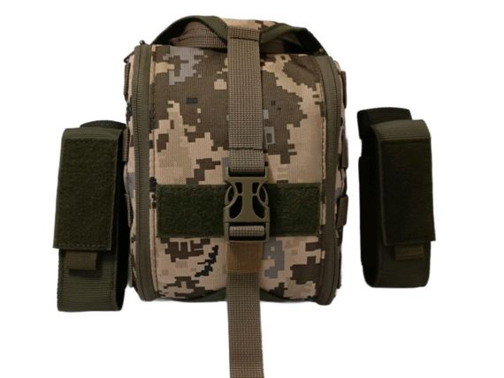 Аптечка тактична військова швидкого знімання Піксель з двома знімними підсумками для турнікету на MOLLE GEN 4