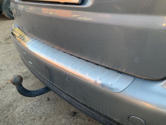 Накладка на задній бампер Carmos (нерж) для Volkswagen Touran 2003-2010 рр | Зображення 1