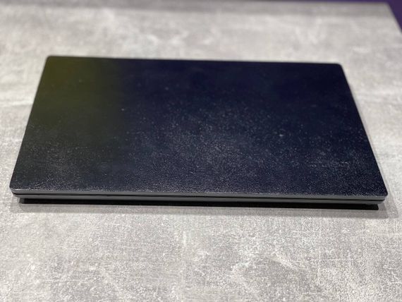 Ноутбук Lenovo V330-14IKB / 14" (1920x1080) TN / Intel Core i5-8250U (4 (8) ядра по 1.6 - 3.4 GHz) / 8 GB DDR4 / 240 GB SSD / Intel UHD Graphics 620 / WebCam б/в | Зображення 9
