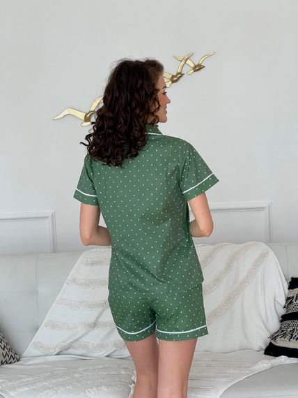 Жіночий домашній комплект з сатину COSY (шорти+сорочка) зелена в горошок | Зображення 1