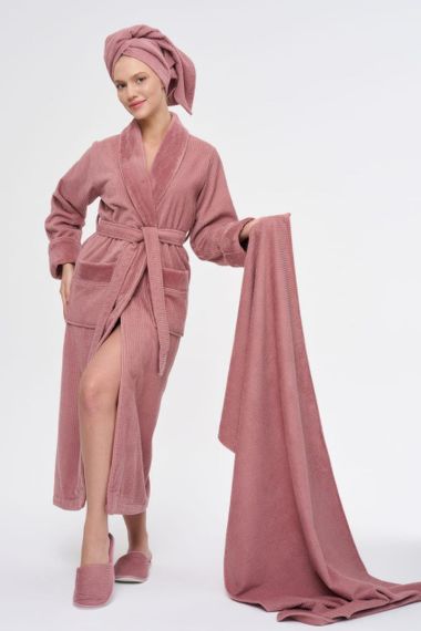 Жіночий халат Nusa 3877 з тапочками і рушниками, пудровий, S