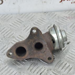 Клапан EGR 1.4 D4D Toyota Yaris Verso 1999-2005 Клапан повернення ОГ егр Тойота Яріс 2562033010