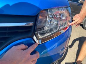 Накладки на фары (2 шт, нерж) для Dacia Sandero 2013-2020 гг