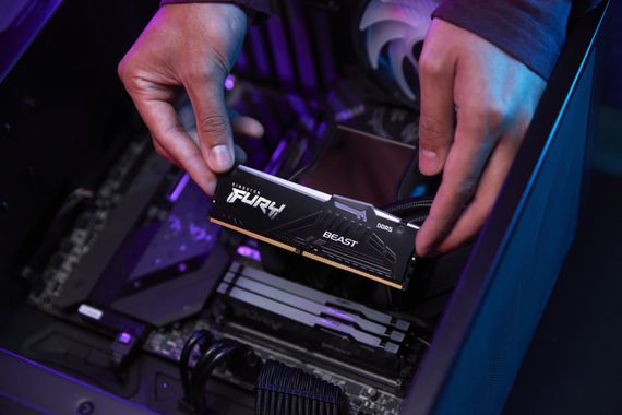 Пам&#039;ять ПК Kingston DDR5 16GB 5600 FURY Beast RGB KF556C40BBA-16 | Зображення 5