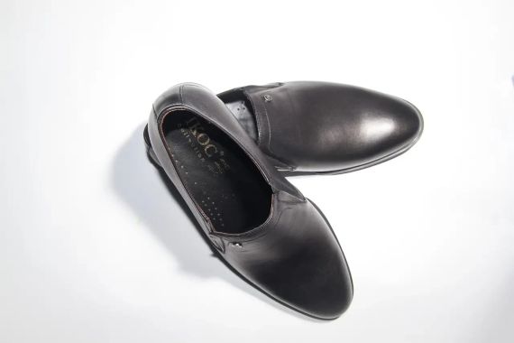 Шкіряні черевики на гумці 42 розмір | Зображення 2