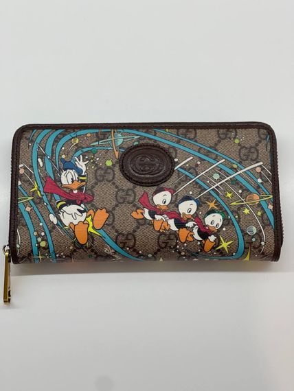 Вертикальний гаманець Gucci Aria з принтом Disney | Зображення 1