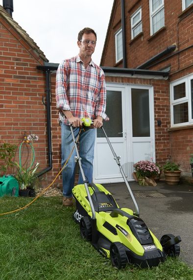 Газонокосарка Ryobi RLM13E33S 1300Вт EasyEdge | Зображення 4