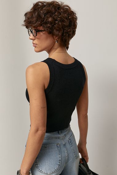 В'язана однотонна майка в рубчик - чорний цвет, ONE SIZE (є розміри) | Зображення 1