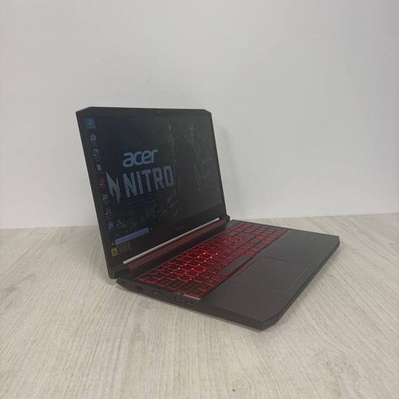 Игровой ноутбук Б-класс Acer Nitro 5 AN515-43 / 15.6" (1920x1080) IPS / AMD Ryzen 5 3550H (4 (8) ядра по 2.1 - 3.7 GHz) / 8 GB DDR4 / 128 GB SSD NVMe + 1000 GB HDD / nVidia GeForce GTX 1650, 4 GB GDDR6, 128-bit / WebCam б/у | Зображення 2