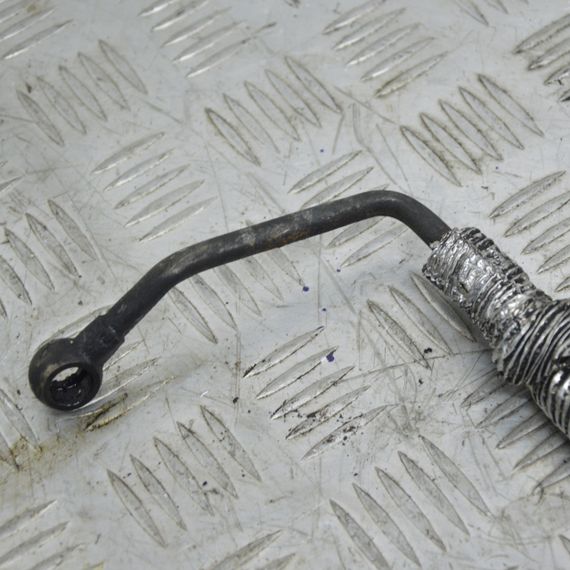 Масляна трубка 1.6 HDI Citroen C4 2004-2010 Трубопровід змащення турбіни Сітроен ц4 9648934680 | Зображення 1