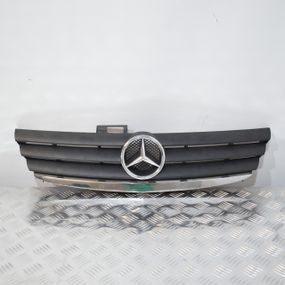 Решітка радіатора Mercedes W169 2004-2008 дорестайл Решітка переднього бампера Мерседес в169 1698800083