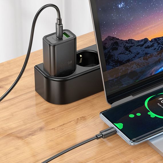 МЗП Hoco N63 Gentle PD30W+QC3.0 (1USB-A/1C) + кабель Type-C to Lightning Black | Зображення 6