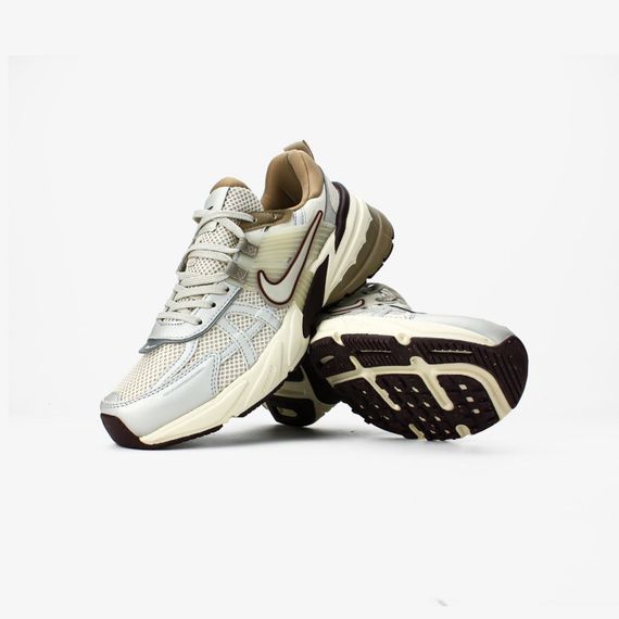 Демісезонні кросівки Nike шкіра + текстиль колір бежевий | Зображення 5