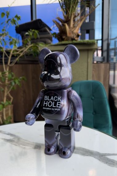Bearbrick Black Hole дизайнерська статуетка ведмідь Беарбрік 28 см mb019 чорна | Зображення 2