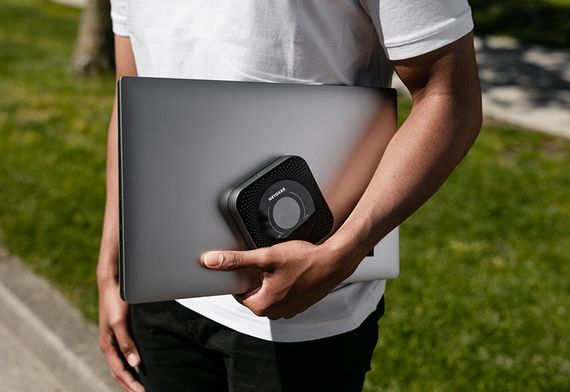 NETGEAR Мобільний маршрутизатор MR1100 Nighthawk M1, 4G LTE, 1Gbps, 1xGE LAN, WiFi5, 1xUSB-C, 1xUSB 2.0, 2xTS-9 (MR1100-100EUS) | Зображення 6