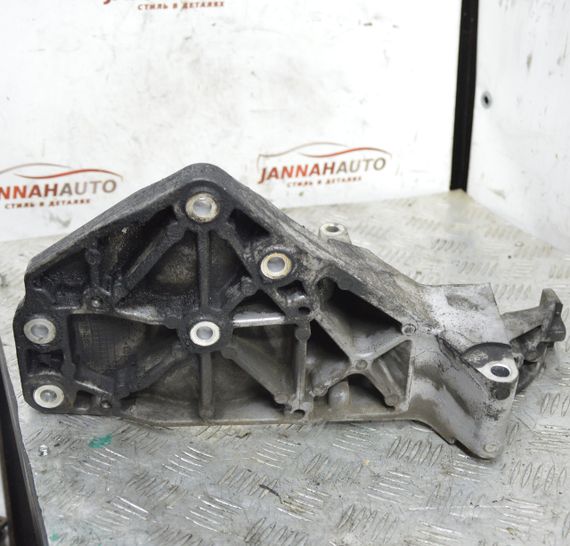 Кронштейн компресор кондиціонера 2.5 DCI Nissan Navara Pathfinder 2005-2015 Ніссан Навара Патфайндер 11910EB300 | Зображення 2