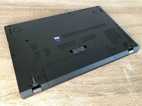 Потужний Ноутбук Lenovo Thinkpad T560 Core I5+ SSD 512 New+ DDR4+IPS FHD | Зображення 5