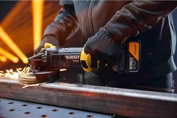 Набір із двох інструментів акумуляторних безщіткових McLaren F1 TEAM SPECIAL EDITION DeWALT DCK2225MP2T | Зображення 8